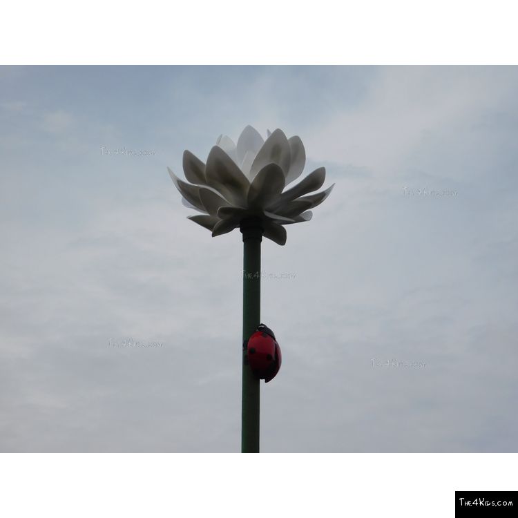 Image of Water Lily Post Topper