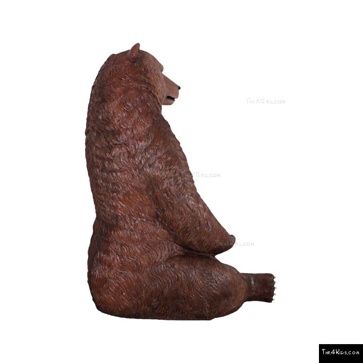 Image of Giant Sitting Bear